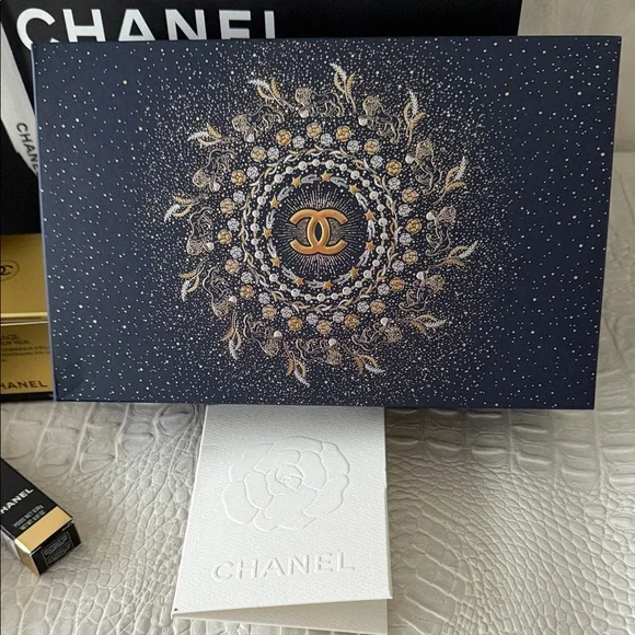 Chanel Gift bag , box, Camelia flower, ribbon. Decorative Set - Picture 3 of 13